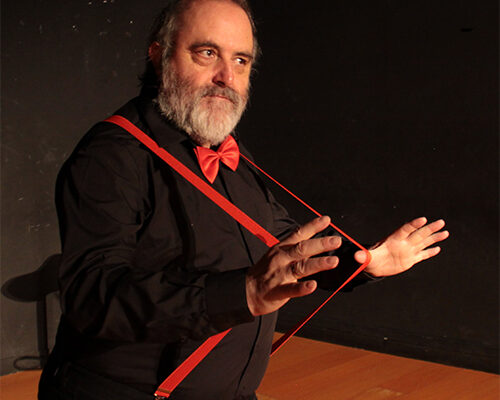 Poemas recitados de Gloria Fuertes, Mario Benedetti, Rafael amor y Ricardo Redoli