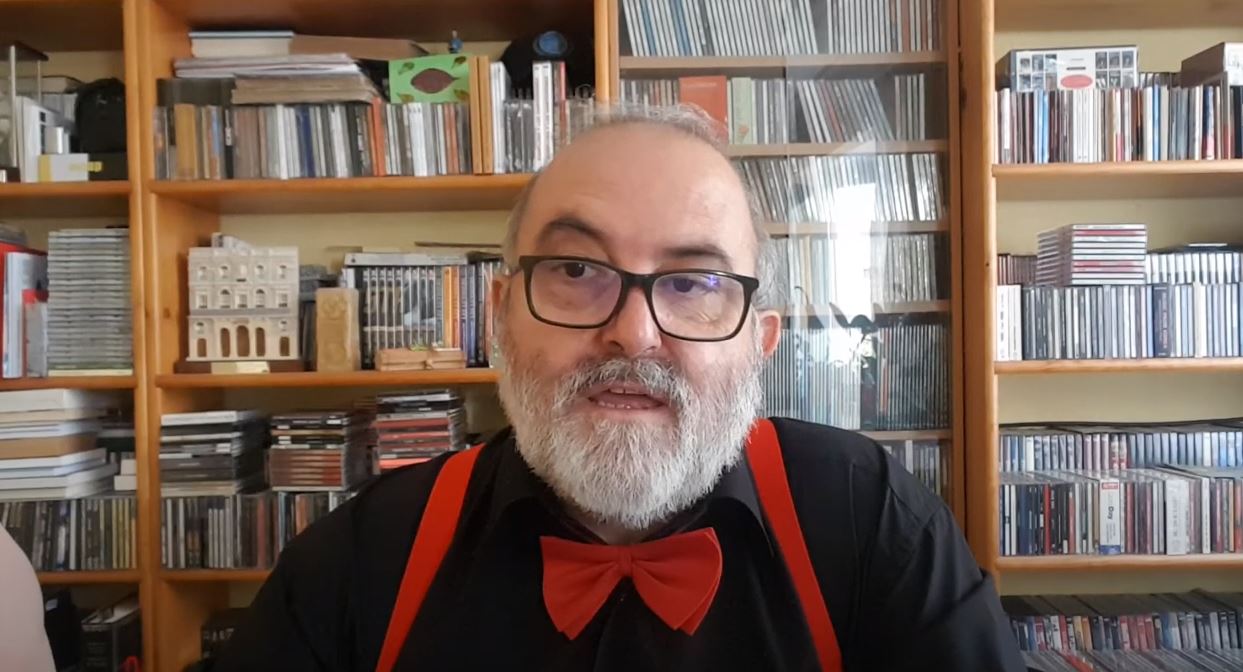 Poema de humor “Los espejos de hoy” de Luis Castro Pérez